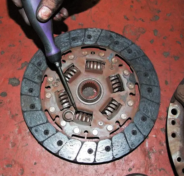 TF Clutch judder 2.webp